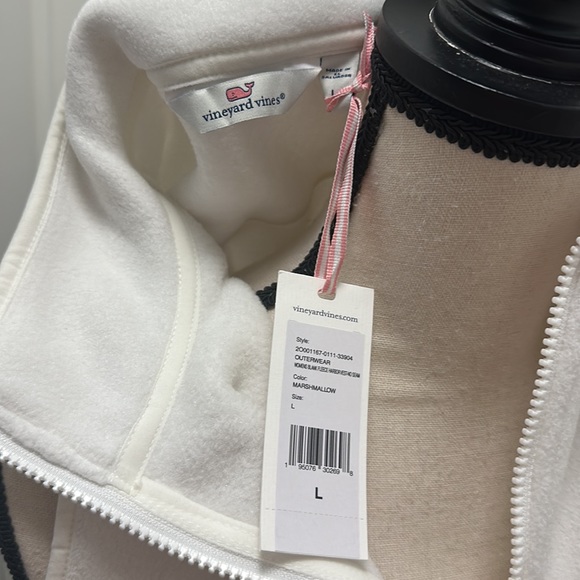 NWT Vineyard Vines Women’s Fleece Vest 🐳 - Picture 4 of 4